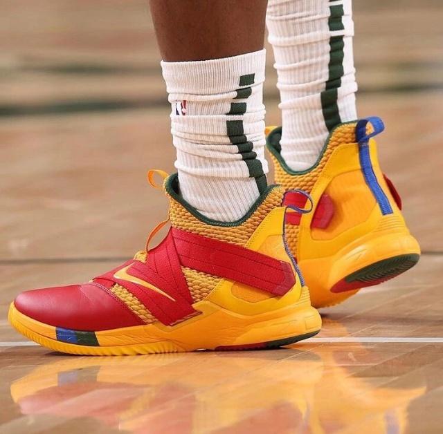 德尚：征召坎特不是为了凑数；孔德没上赛季耀眼，但我不担心（德尚：坎特入选绝非凑人头；孔德不如上季抢眼但我并不担心）