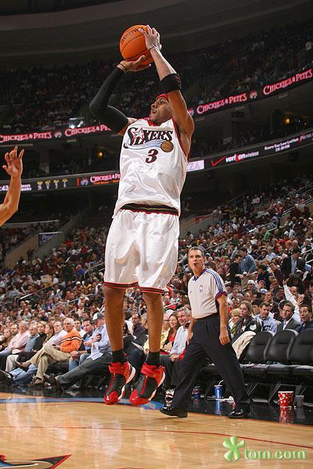 科克达成西甲500场里程碑，成代表单一球队第七人（科克完成西甲500场，史上第七位仅效力一队达此里程碑的球员）