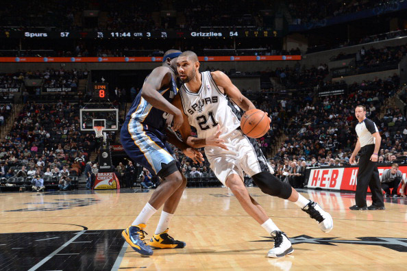 孔蒂：卡拉巴赫是这赛季的欧冠黑马；卢卡库还没做好复出准备（孔蒂称卡拉巴赫或成本季欧冠黑马，卢卡库复出尚未就绪）