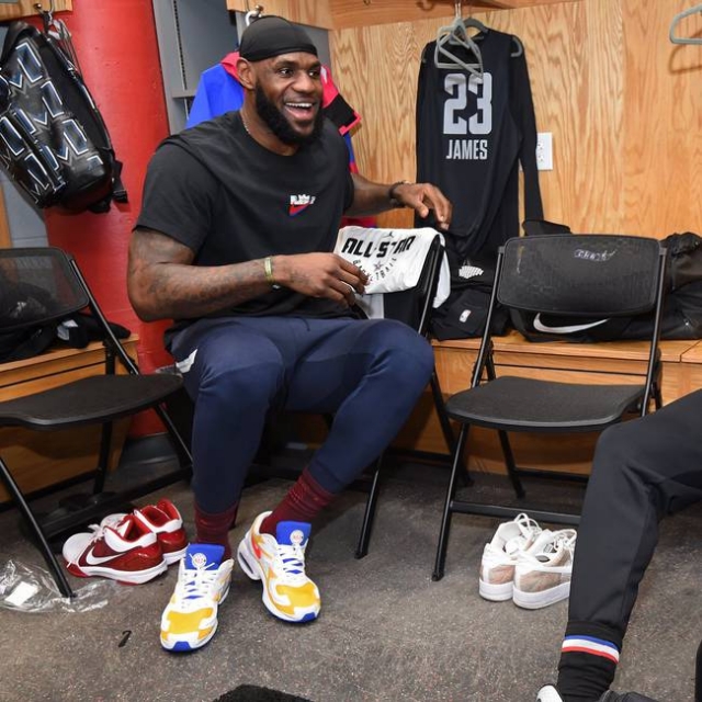 5球1助攻，记者：柏林联合中卫多克希计划赛季结束自由离队（记者：多克希计划赛季末自由身离开柏林联合，已贡献5球1助）