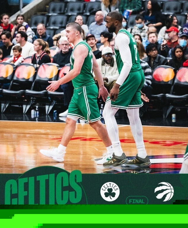 利物浦双星身价暴跌2000万欧！克洛普遗留下的阵容隐患爆发（利物浦两将身价缩水2000万欧，克洛普遗留阵容短板集中暴露）