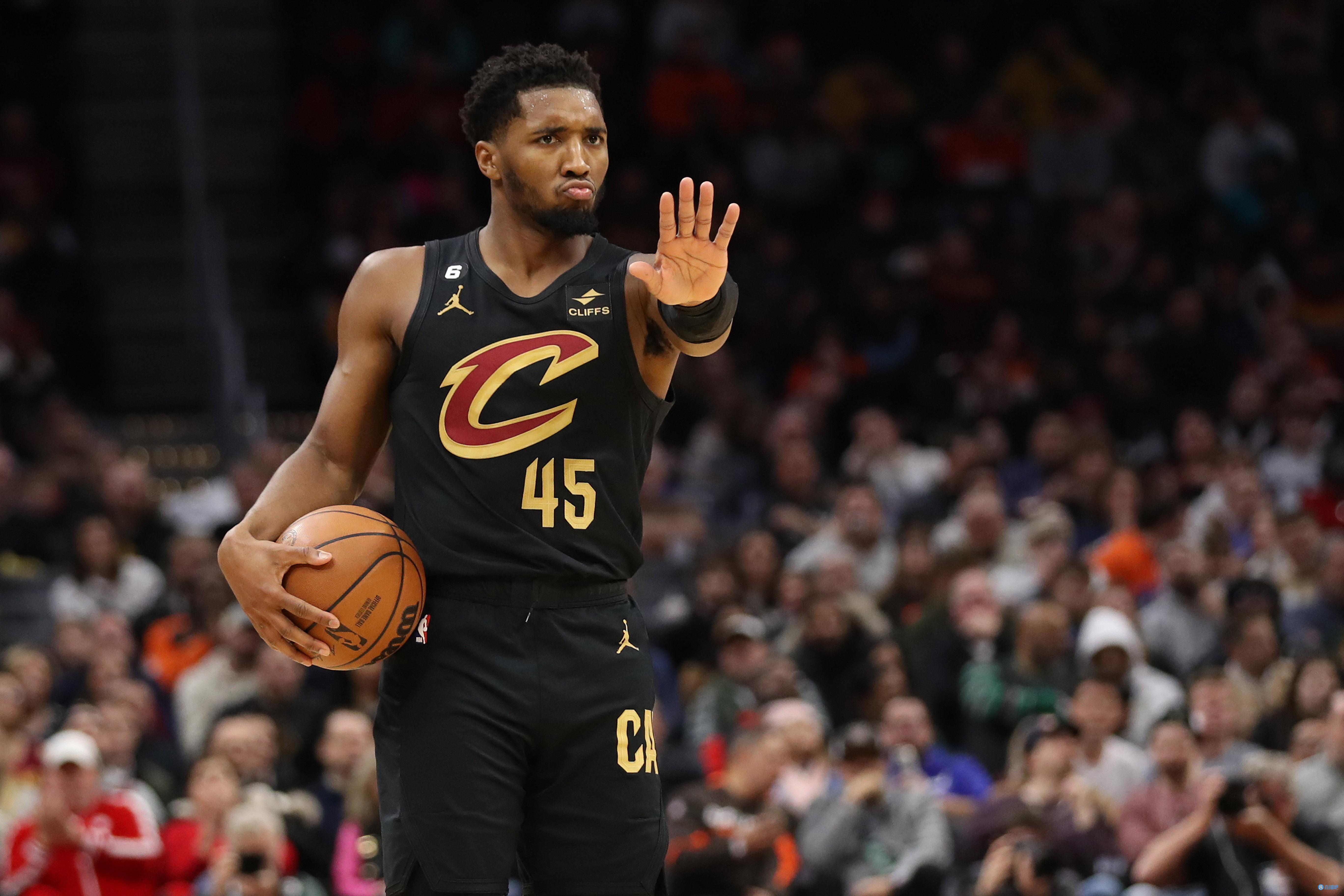 3-0,19岁巴萨旧将助攻梅开二度,率队完胜赫罗纳,终结7轮西甲不胜（3-0！19岁巴萨旧将两助攻发光发热，率队完胜赫罗纳，终结西甲七轮不胜）