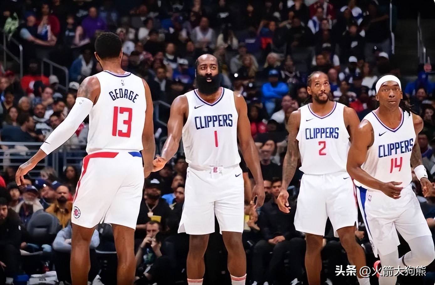 图片报：基米希在加练角球，本赛季他利用角球已送出四次助攻（图片报：基米希加强角球训练，本赛季角球助攻已达4次）