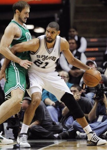 传言称亚泰不搞足球了？媒体人：目前还没有最终的一个说法（网传亚泰将退出足球？媒体人：尚无最终结论）